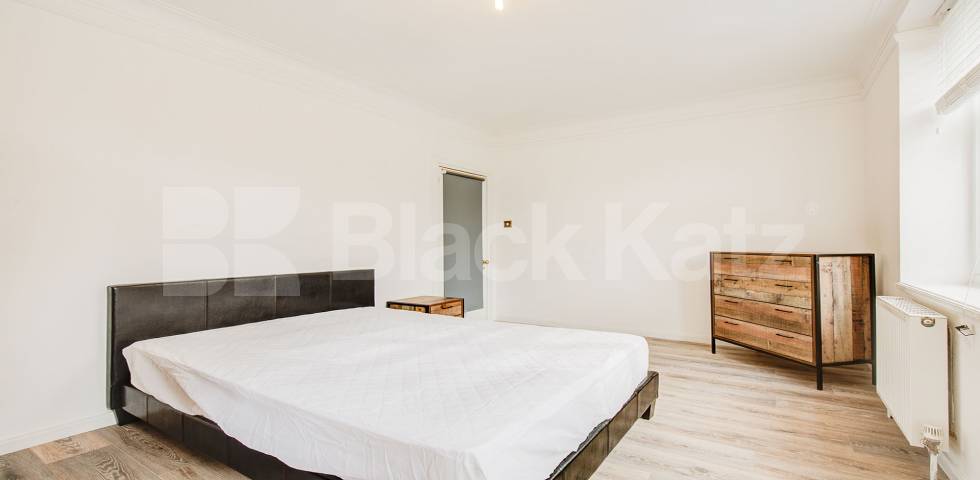 Stunning Sharers House Dewsbury Road, Dollis Hill